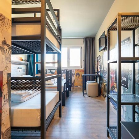 A&O Hostel Firenze Campo Di Marte 外观 照片