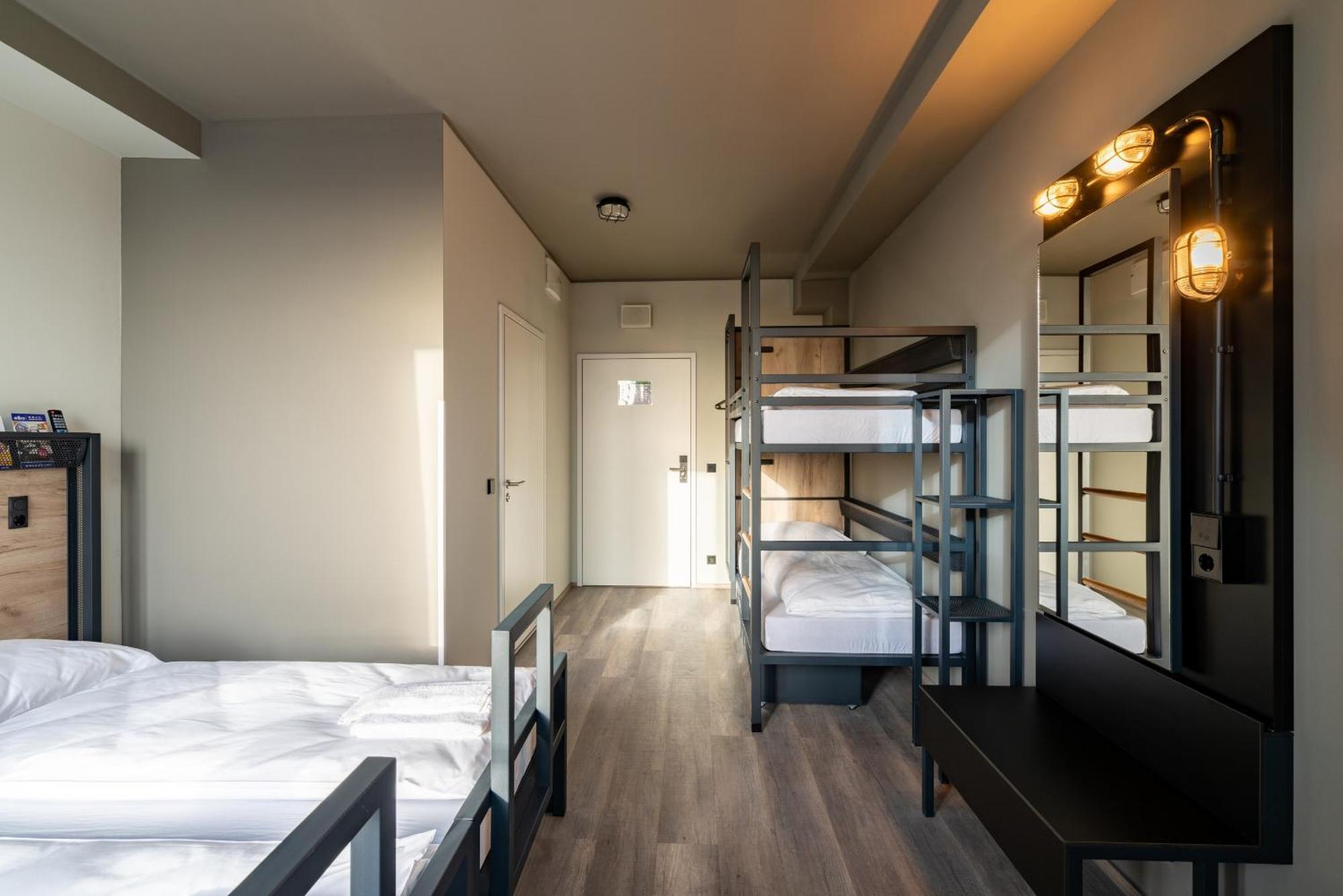 A&O Hostel Firenze Campo Di Marte 外观 照片