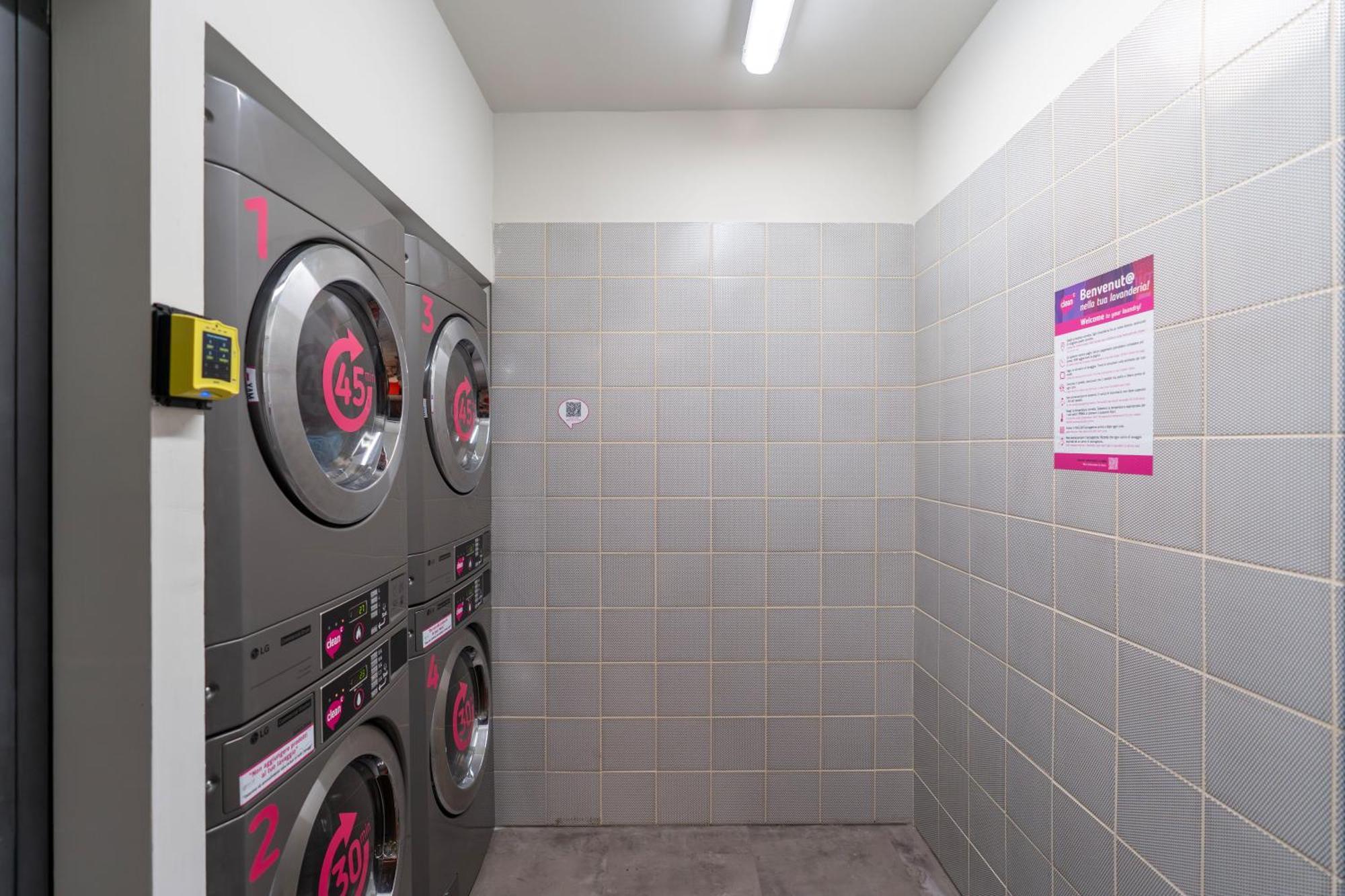 A&O Hostel Firenze Campo Di Marte 外观 照片